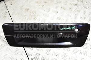 Накладка крышки багажника Mitsubishi Outlander 2003-2006 MN175068