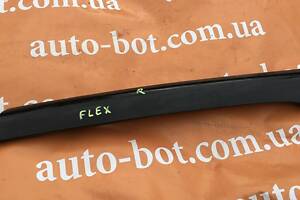 накладка лобовой стойки наружная правая Ford flex