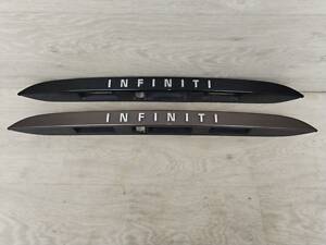 Накладка ляды крышки багажника под камеру Infiniti QX30 (2016-2019) 90818-5DA1A Код краски CAN