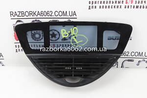 Накладка монітора Subaru Tribeca (WX) 2006-2014 66060XA00A