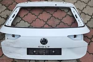 Накладка на багажник VW Golf VIII Универсал белый 5H9