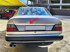 Накладка на край багажника (нерж) для Mercedes E-сlass W124 1984-1997 рр