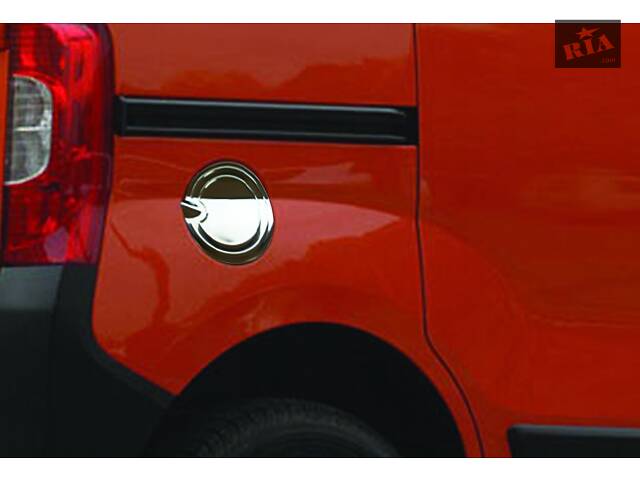 Накладка на лючок бензобака (нерж.) для Fiat Fiorino/Qubo 2008-2024 гг