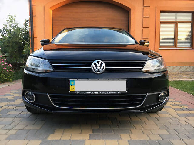 Накладка на противотуманки (2 шт, нерж) OmsaLine - Итальянская нержавейка для Volkswagen Jetta 2011-2018 гг - Фото 1