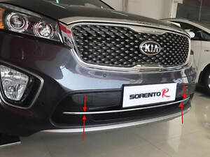 Накладка на решетку переднего бампера Libao (пластик) для Kia Sorento UM 2015-2020 гг