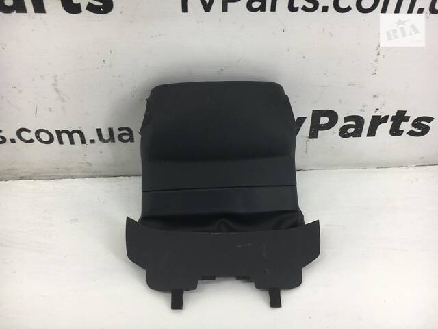 Накладка на руль верхняя HYUNDAI VELOSTER 2011-2018 84850-2V050RY