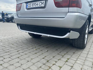 Накладка на задний бампер (грунтованная под покраску) для BMW X5 E53 1999-2006 гг