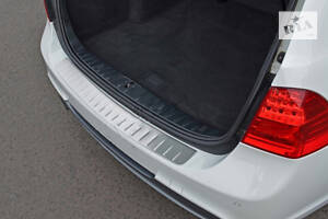 Накладка на задний бампер BMW E91 (1216095t)