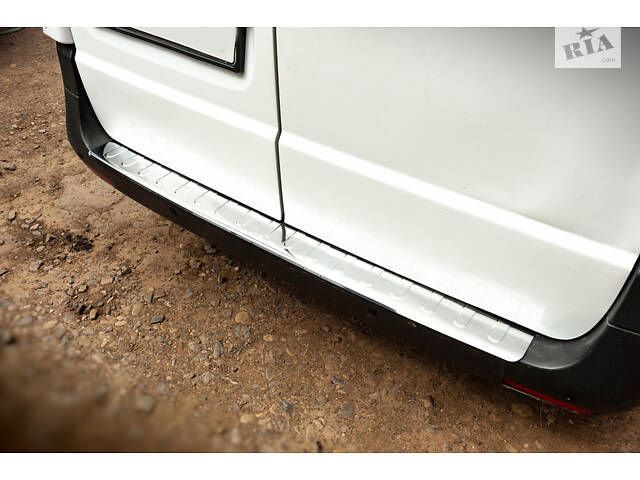 Накладка на задній бампер Carmos (нерж) для Mercedes Vito / V-class W447 2014-2024 рр