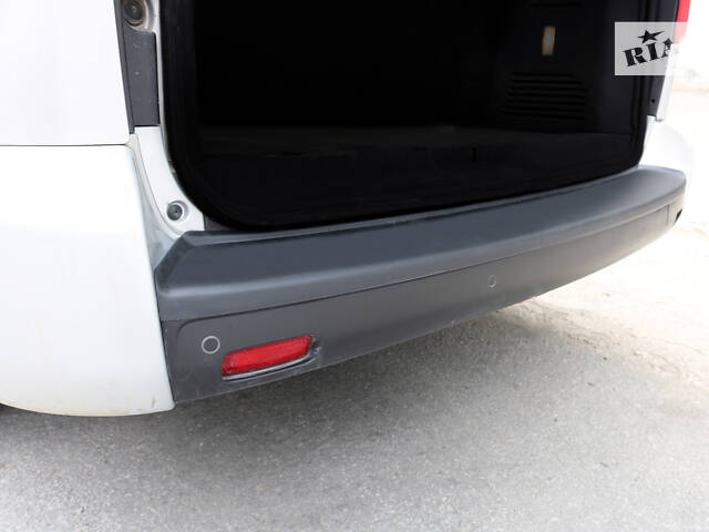 Накладка на задний бампер EuroCap (на длинную базу, ABS) для Toyota Proace - Фото 1