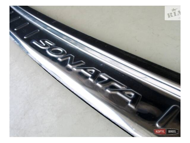 Накладка на задний бампер Hyundai Sonata LF (BHYST1513-T)