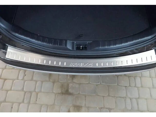 Накладка на задний бампер Libao (2013-2016, нерж) для Toyota Rav 4 - Фото 1