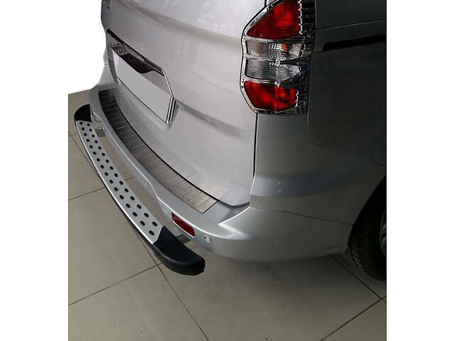Накладка на задний бампер OmsaLine (матовая, нерж) для Ford Courier 2014-2023 гг - Фото 1