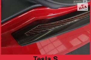 Накладка на задний бампер Tesla Model S (2/44086)