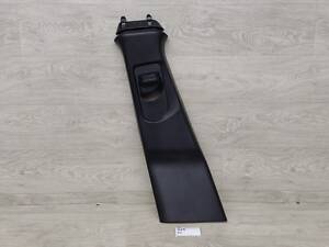 Накладка обшивка стійки салону центральна ліва Mercedes GLA X156 (2013-2016) A1566904100 Infiniti QX30 76914-5DA1B