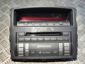 Накладка панели с экраном в сборе Rockford Mitsubishi Pajero Wagon IV - 8002A423XA, 8750A042
