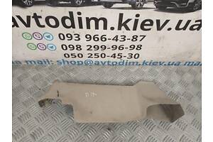 Накладка переднього лівого сидіння ліва 875578H800 Nissan X-Trail T30 2001-2007