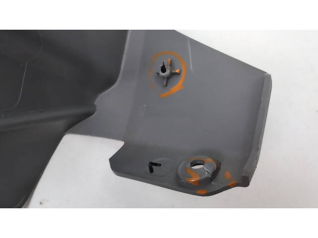 Накладка переднего сидения правого правая (Царапины, сломано крепление) для Audi Q5 2018-2020 (80A) (80A881326KMG6) - Фото 5