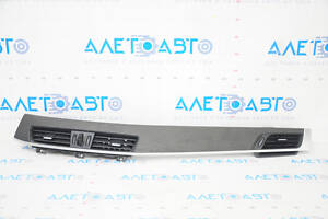 Накладка передней панели с дефлекторами правая BMW X1 F48 16-22 под темное дерево