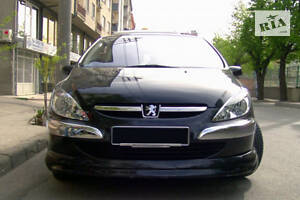 Накладка передняя Peugeot 307 (dd15529)