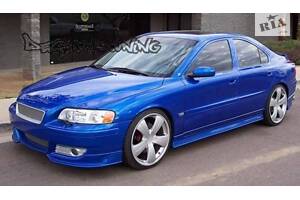 Накладка передняя Volvo S60 (DT07823)