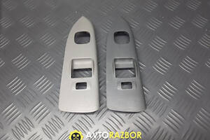 Накладка пластик кнопок блока управления стеклоподъёмника BJ1V684L6 на Mazda 323 BJ, 323F, 626 GF, Premacy
