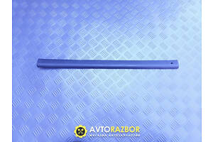Накладка пластик задней части потолка хетчбек на Mazda 323F 1994-1998 год
