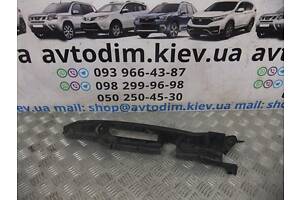 Накладка под крылом левая 74155SCA000 Honda CR-V 2 2002-2006