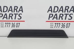 Накладка порога перед прав внутр черная для Hyundai Sonata 2018-2019 (85883-C2000-TRY)