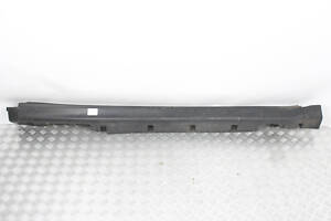 Накладка порога правая EU Nissan Tiida (C11) 2007-2013 76850EM30A