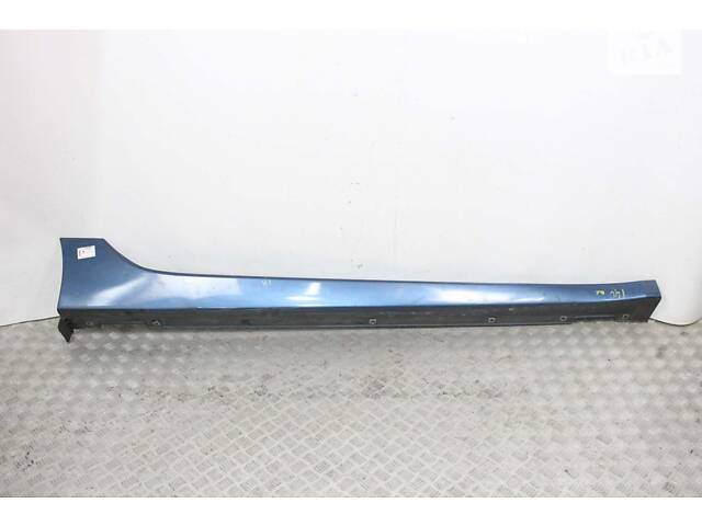 Накладка порога правая Hyundai I40 2012-2015 877523Z000