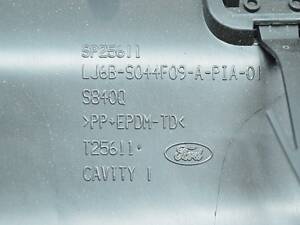 Накладка торпеды колени водителя Ford Escape MK4 20- черный правая LJ6B-5044F09-A
