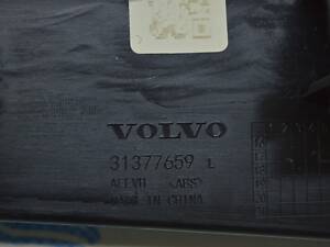 Накладка торпеды вертикальная левая Volvo S90 16- 31377659