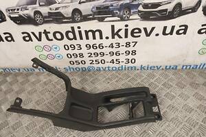 Накладка центральной консоли под ручник 92132AE010 Subaru Legacy 1998-2002