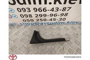 Накладка водостока багажника левая 6492153010 Lexus IS 2005-2013