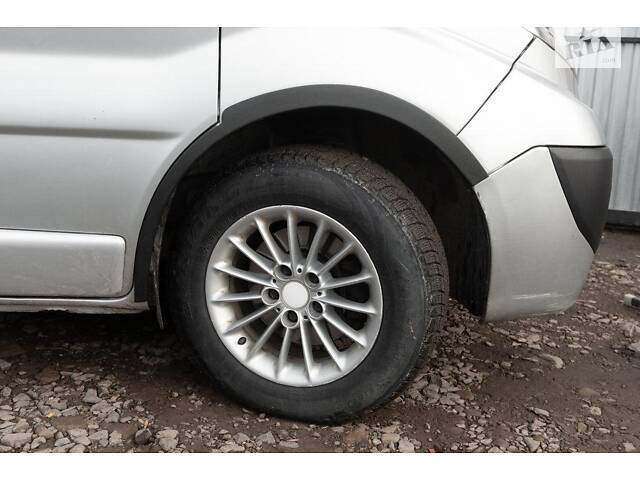 Накладки на колесные арки (4 шт, черные) 2007-2015, черный пластик, передние -2024 задние для Renault Trafic