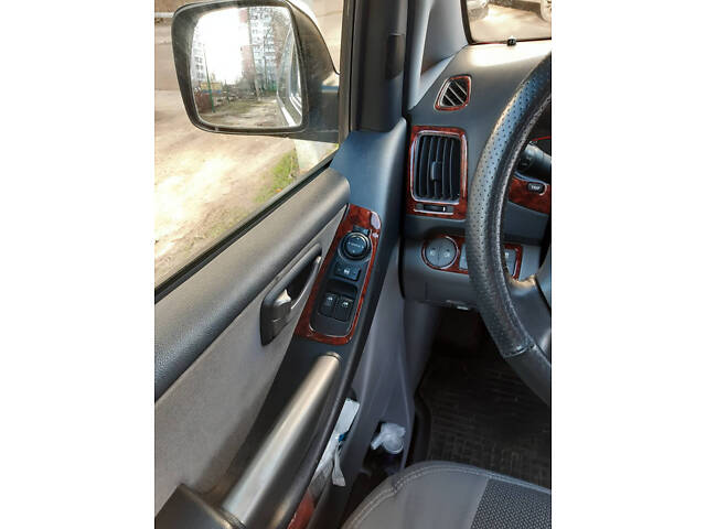 Накладки на панель (big set) Дерево для Hyundai H300, H1, Starex 2008-2020 гг - Фото 4