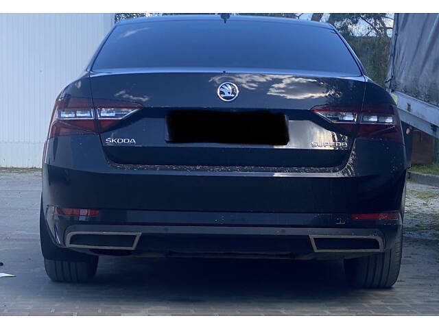 Накладки на торец бампера Carmos (3 шт, нерж) для Skoda Superb 2015-2024 гг - Фото 3