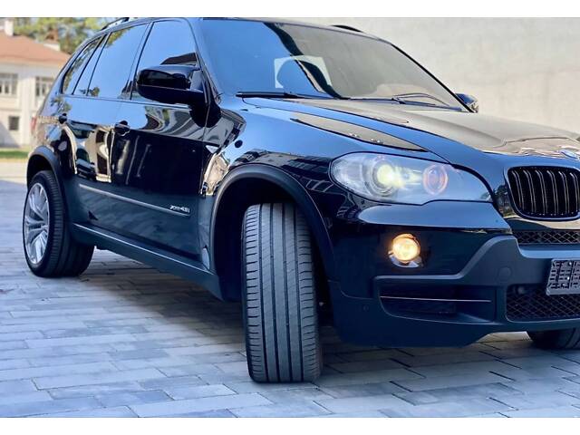 Накладки на зеркала Черный глянец (M-Look) на BMW X5 E70 2010-2013 года - Фото 8