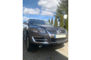 Накладки передние фонари 2008-2011 (2 шт, пласт) для Volkswagen Touareg