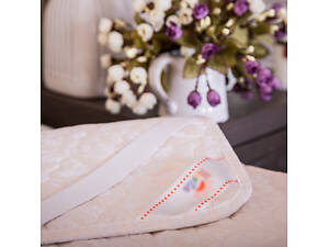 Наматрасник Novita 200х200 см защитный антиаллергенный с резинкой по углам молочный (20-1154Papyrus)