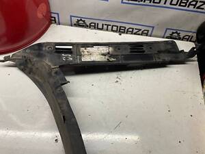 Направляющая заднего бампера правая Skoda Superb I 2002-2008 3U5807394