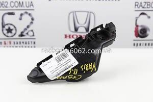 Направляющая переднего бампера левая Toyota Yaris USA 2006-2009 седан 5253652140