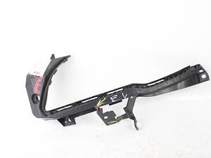 Направляюча під фару ліва USA -18 Subaru Outback (BS/BN) 2014-2020 57707AL01A