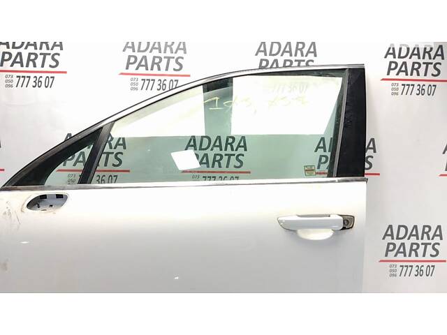 Направляющая рама стекла пер. лев. двери для VW Touareg 2010-2014 (7P0837431H 5AP)