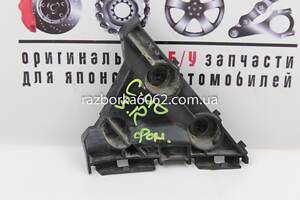 Направляющая заднего бампера правая Toyota Camry 40 2006-2011 5257533110