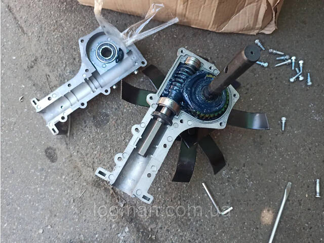 Насадка-культиватор для мотокосы 9 шлицев вал, труба 28 мм на пром подшипниках - Фото 3