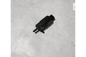 Насос бачка омивача 67126934160 BMW 5 F10-18 10-17, 5 G30-38 16-, X3 F25 10-17, X5 E70 07-13, X6 E71 08-14, 3 F30-31 12-19, 3 F34 13-, 1 E81-88 04-11, X1 E84 09-15, X4 F26 14-17, 4 F32-36 13-20, 5 E60