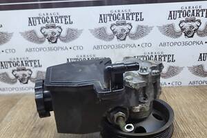 Насос гидроусилителя руля (ГУР) Mercedes C-class 2.0 16V (W203) 2000-2007 A0024668401