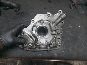 Масляный насос 1720867 Ford C-Max 2003-2008 1.6L diesel